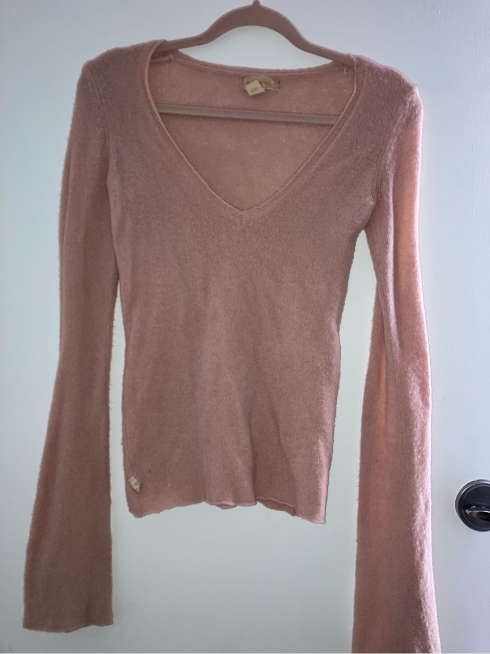 Hollister Dusty Pink V-Neck Long Sleeve Sweater